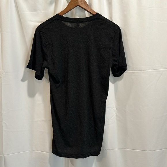 Canvas T shirt ( small) cute!!! - Picture 4 of 4